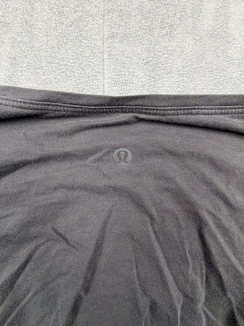 Lululemon Drysense Short Sleeve Women’s Shirt, Black - Picture 5 of 6